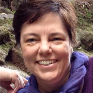 Meet your Posher, Deborah